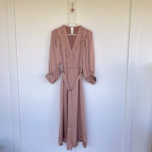 NEW H&M puff sleeve tie-belt midi dress